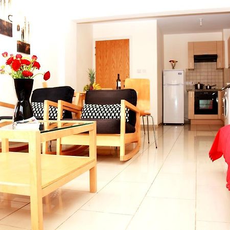 Photothea Apartments Протарас Экстерьер фото